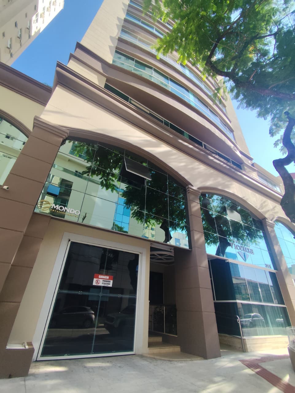 LOCAÇÃO Apartamento 2 Suítes, 92m² com Vaga –Pioneiros Barra Norte, 350m do Mar, Pioneiros, Balneário Camboriú